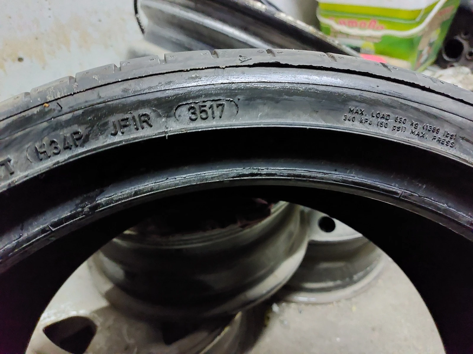 ���� 245/35R18 | Mobile.bg � ����������� 4