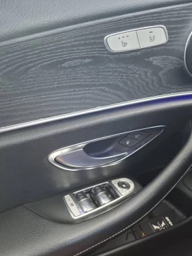 Mercedes-Benz E 220, снимка 13