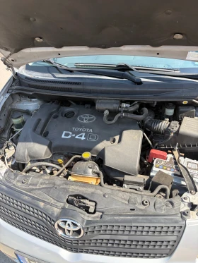 Toyota Corolla verso, снимка 10