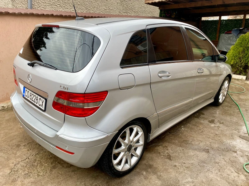 Mercedes-Benz B 200 CDI ръчни скорости , снимка 6 - Автомобили и джипове - 49462785