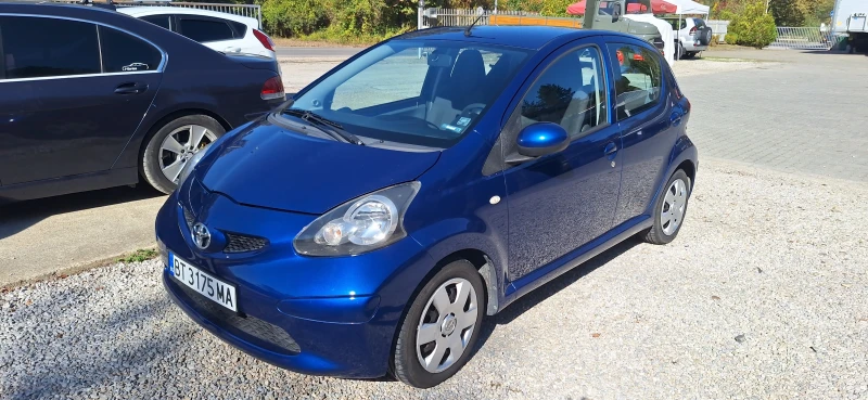 Toyota Aygo, снимка 1 - Автомобили и джипове - 47423471