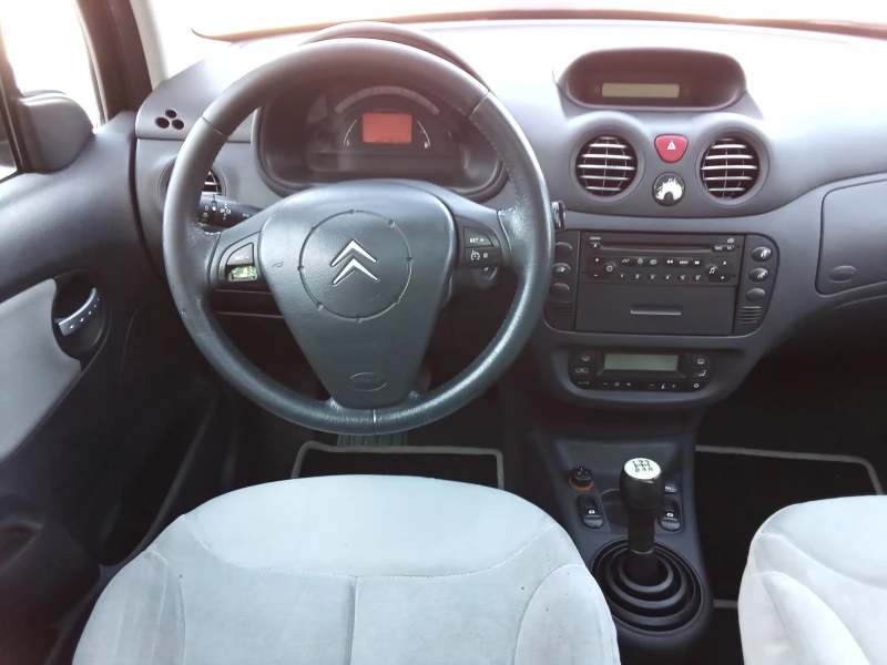 Citroen C3 1.4i-75kc. Exclusive, снимка 9 - Автомобили и джипове - 47622368