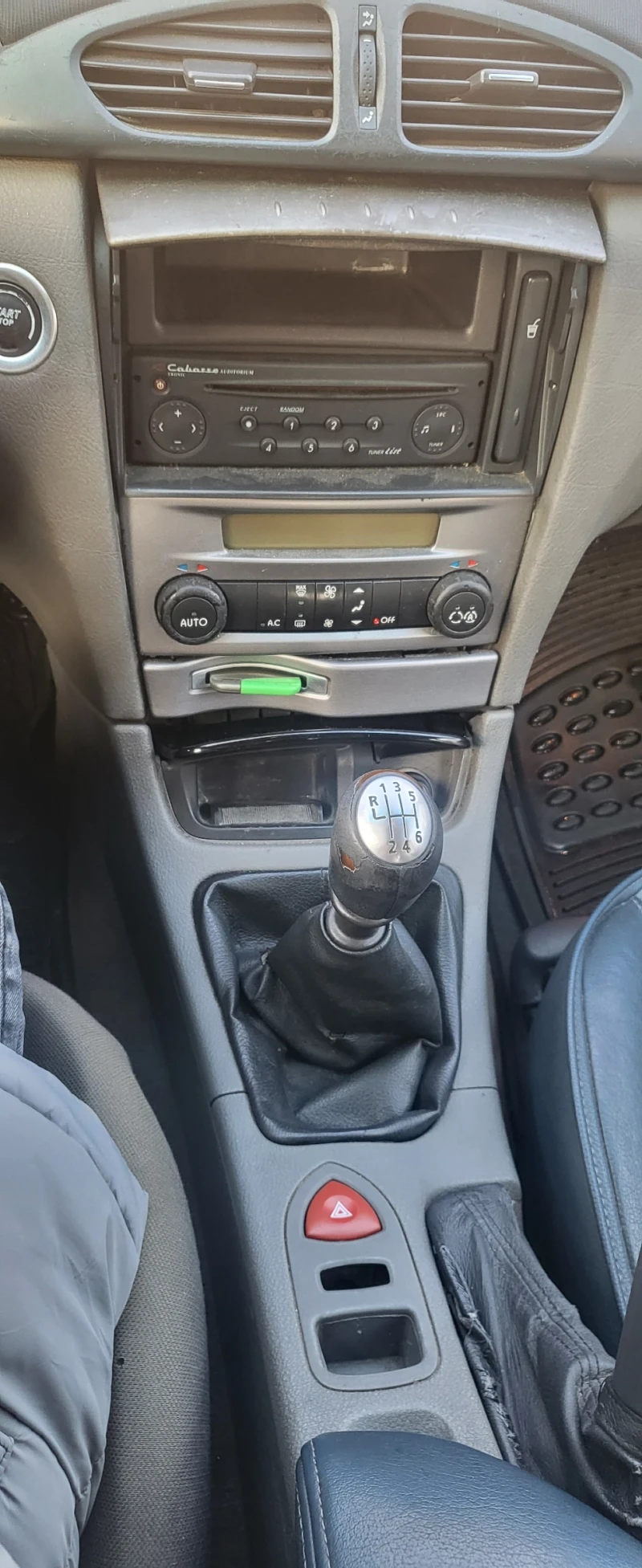 Renault Laguna 1.9 дизел. 6ск, снимка 5 - Автомобили и джипове - 49260791