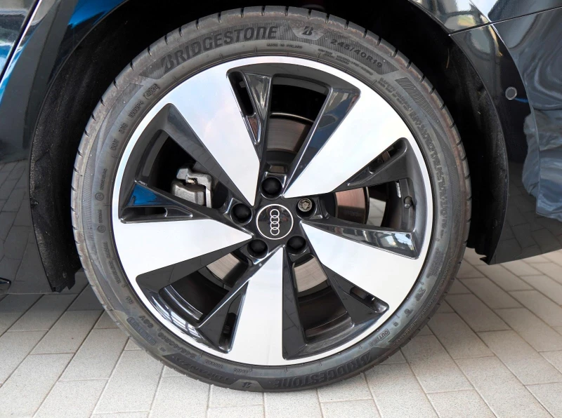 Audi A5 40 TDI AVANT/ NEW MODEL/ S-LINE/ LED/ CAMERA/, снимка 7 - Автомобили и джипове - 51804465