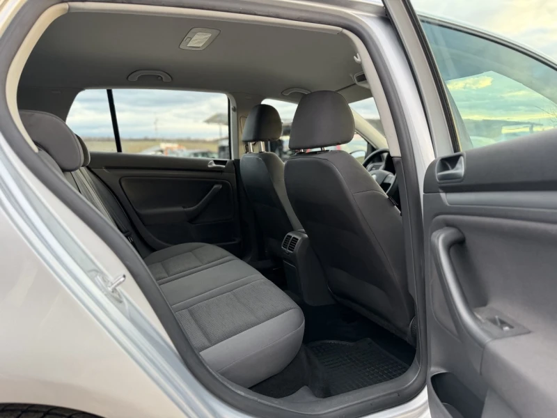 VW Golf 1.9TDI DSG 92000km, снимка 14 - Автомобили и джипове - 53113660