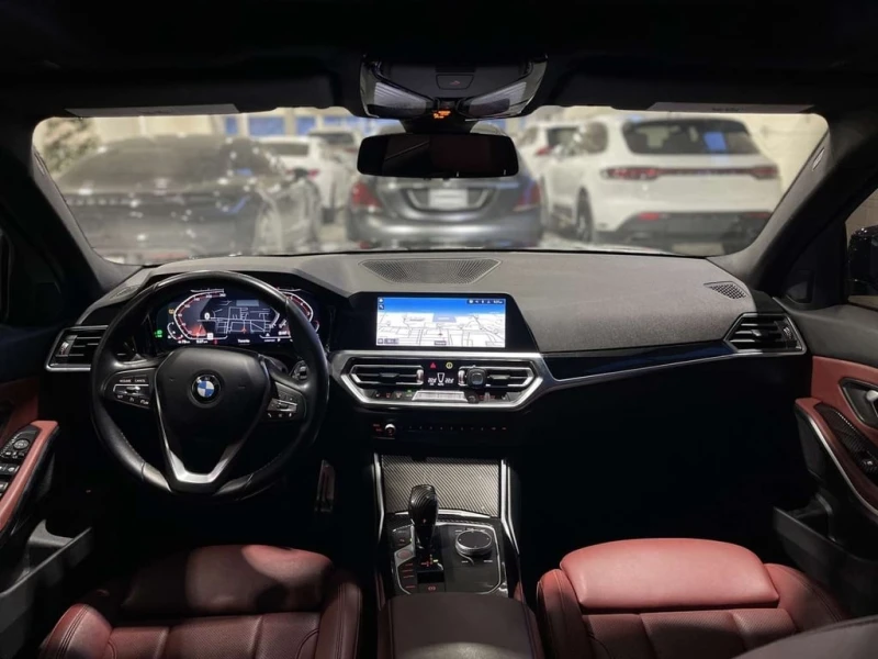 BMW 330 xDrive  CARFAX, снимка 8 - Автомобили и джипове - 53339222