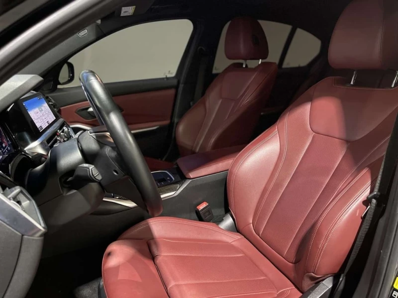 BMW 330 xDrive  CARFAX, снимка 10 - Автомобили и джипове - 53339222