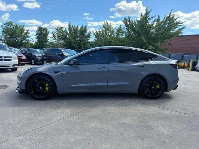 Tesla Model 3 WHITE INTERIOR / LFP BATTERY / NARDO GREY WRAP / А, снимка 2 - Автомобили и джипове - 55879677