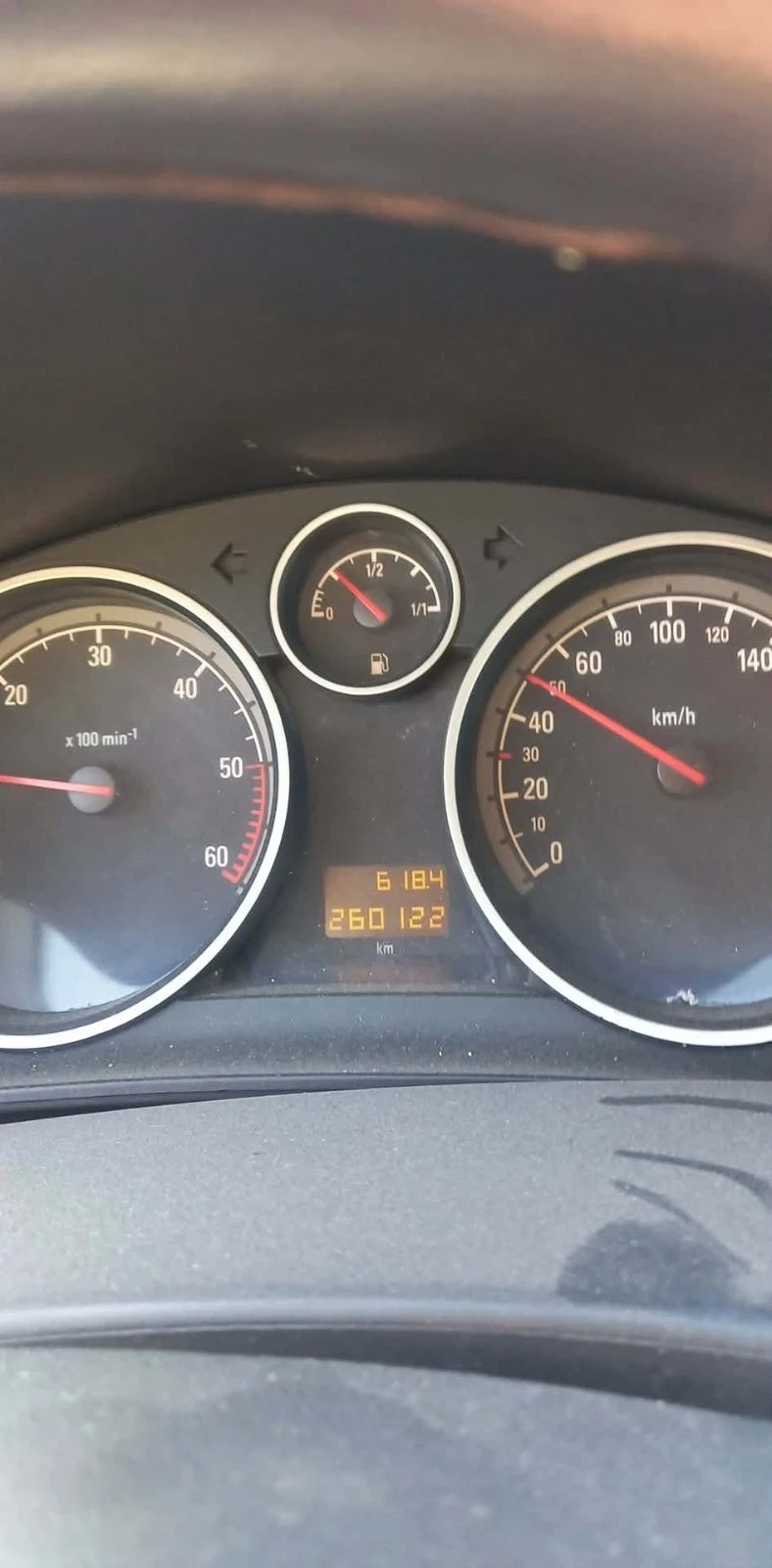 Opel Astra, снимка 6 - Автомобили и джипове - 56080815