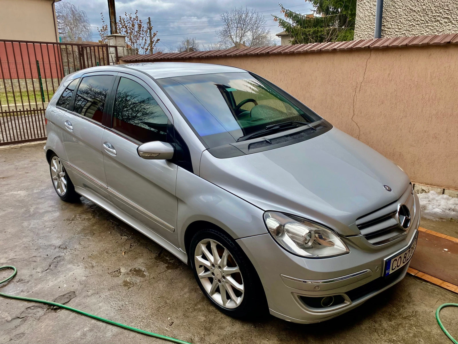 Mercedes-Benz B 200 CDI ръчни скорости  - изображение 2