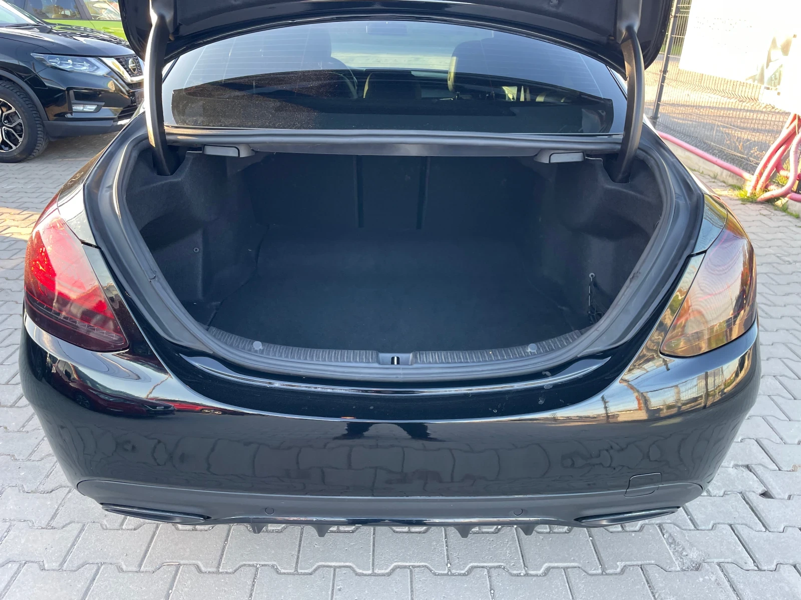 Mercedes-Benz C 300 4matic* AMG* Facelift* KeylessGo* *  | Mobile.bg   16