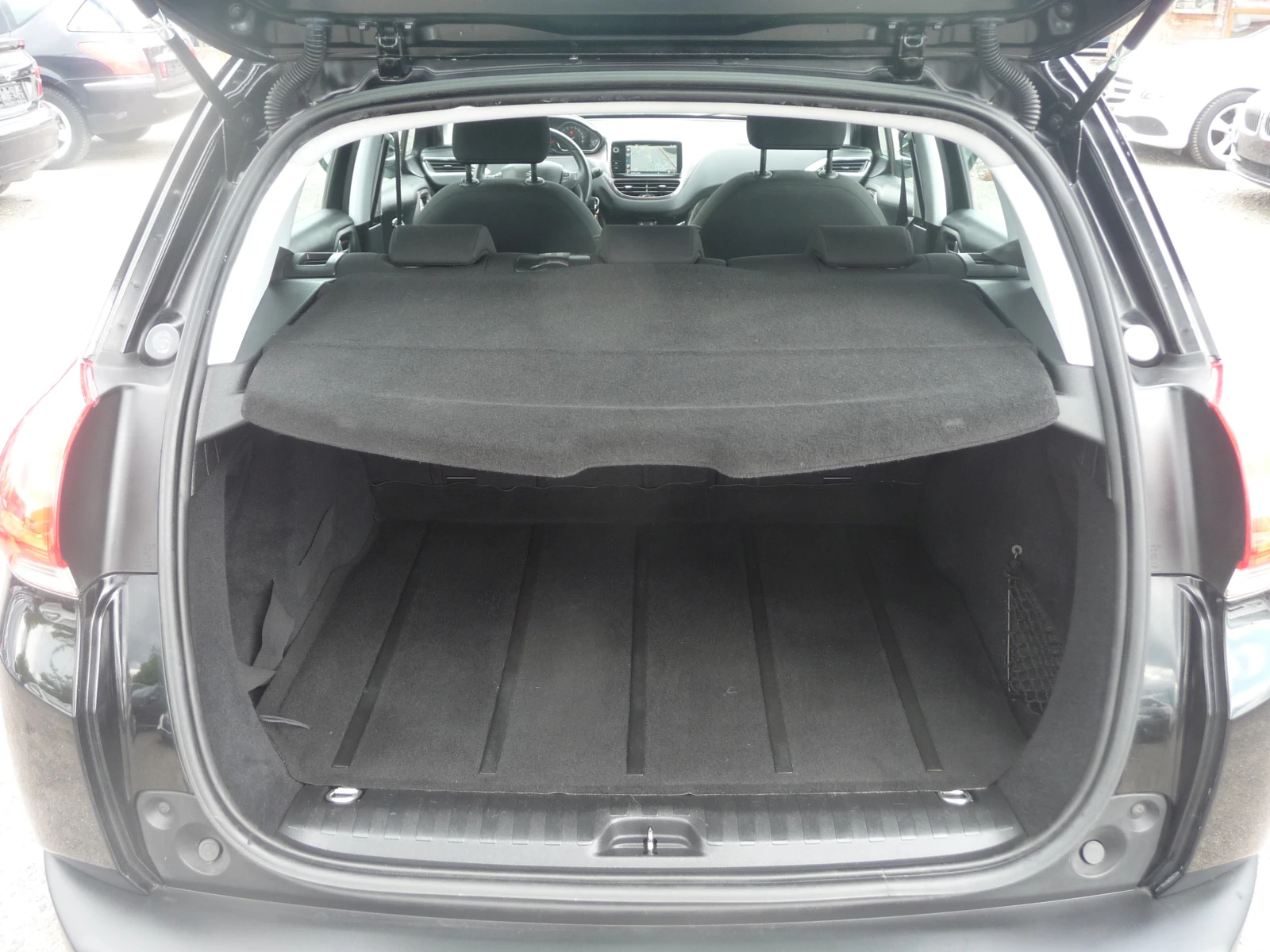 Peugeot 2008 1.4HDI-NAVI ПЕРФЕКТНО - изображение 7