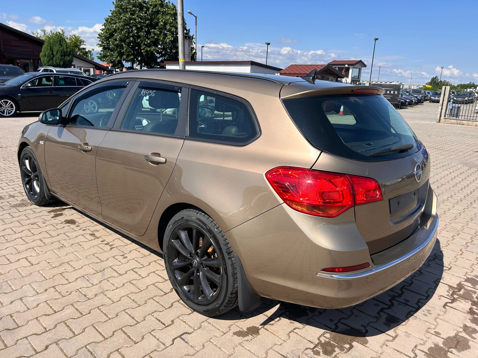 Opel Astra 1.7CDTI NAVI/KOJA EURO 5 - изображение 8