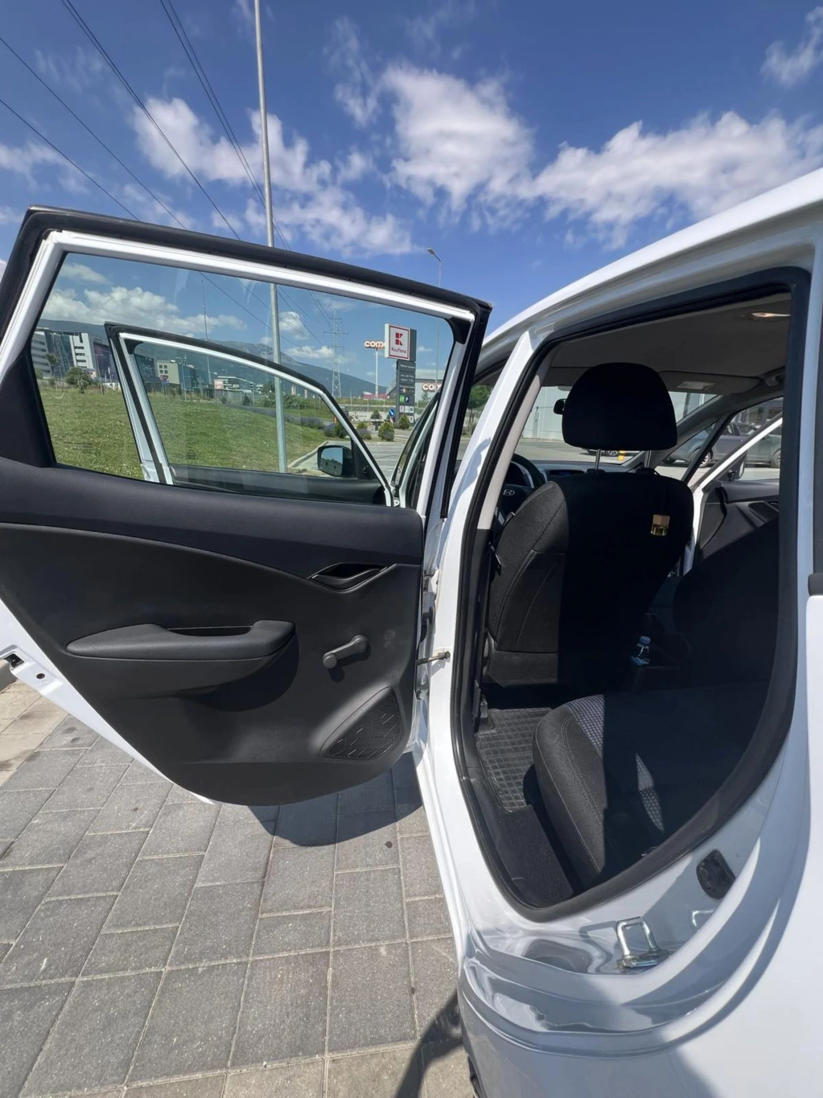 Hyundai Ix20 | Mobile.bg   12