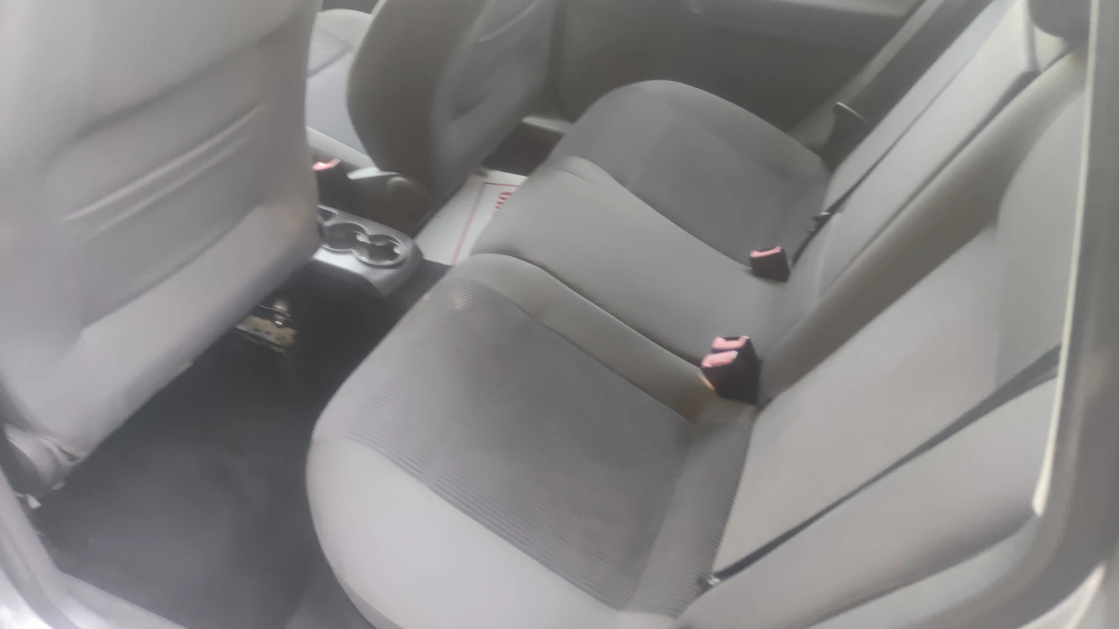 VW Golf 1.4 ФАБРИЧНА ГАЗ  - изображение 4