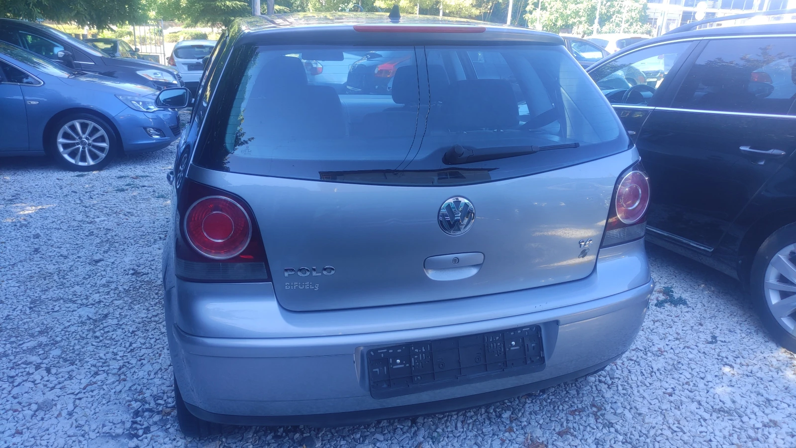 VW Golf 1.4 ФАБРИЧНА ГАЗ  - изображение 7