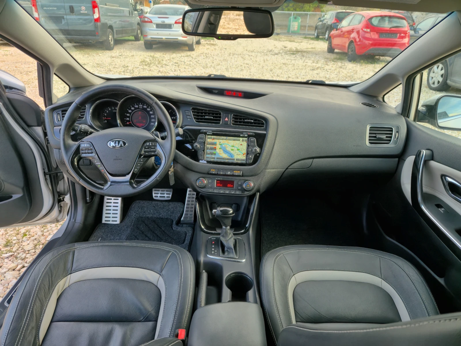 Kia Ceed 1.6 CRDi* 128.*     | Mobile.bg   12