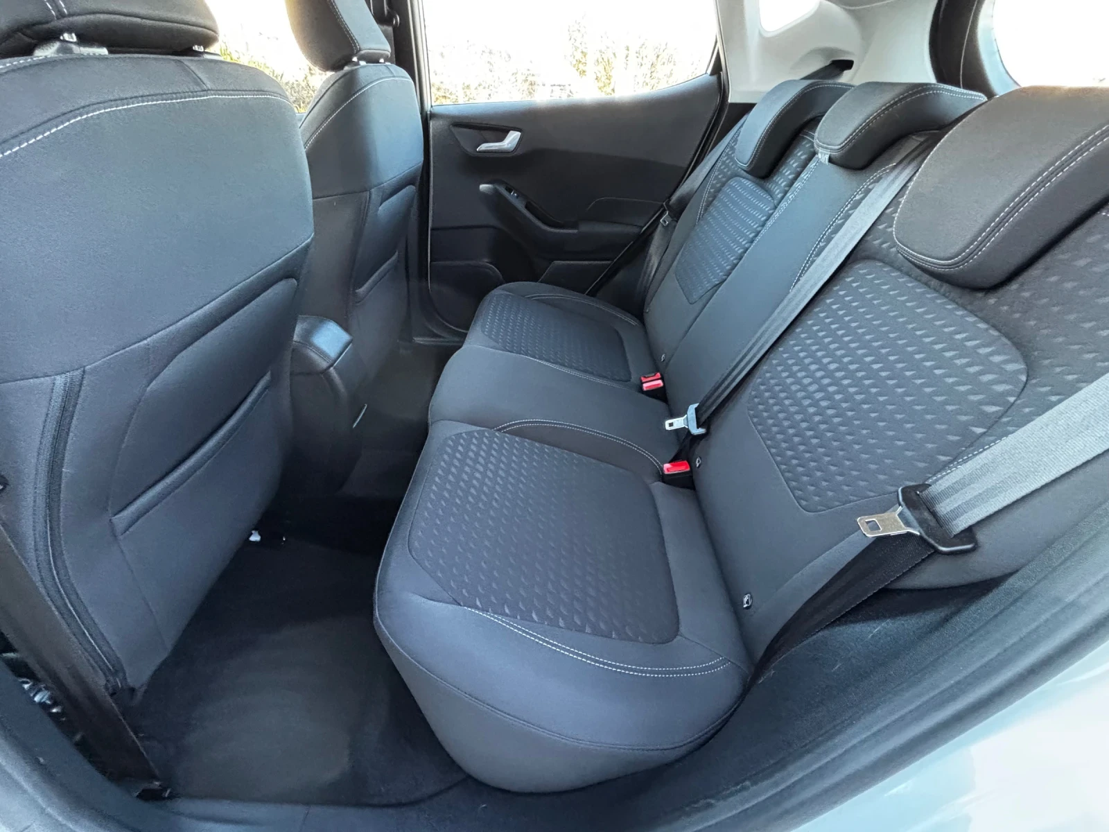 Ford Fiesta 1.5 TDCI* TITANIUM* 138 000 ��* SERVICE BOOK* KTEO | Mobile.bg � ����������� 9