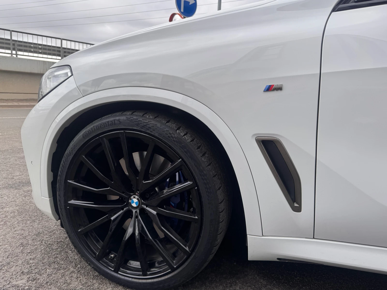 BMW X5M Laser 22 Панорама Обдухване, снимка 17 - Автомобили и джипове - 53934644