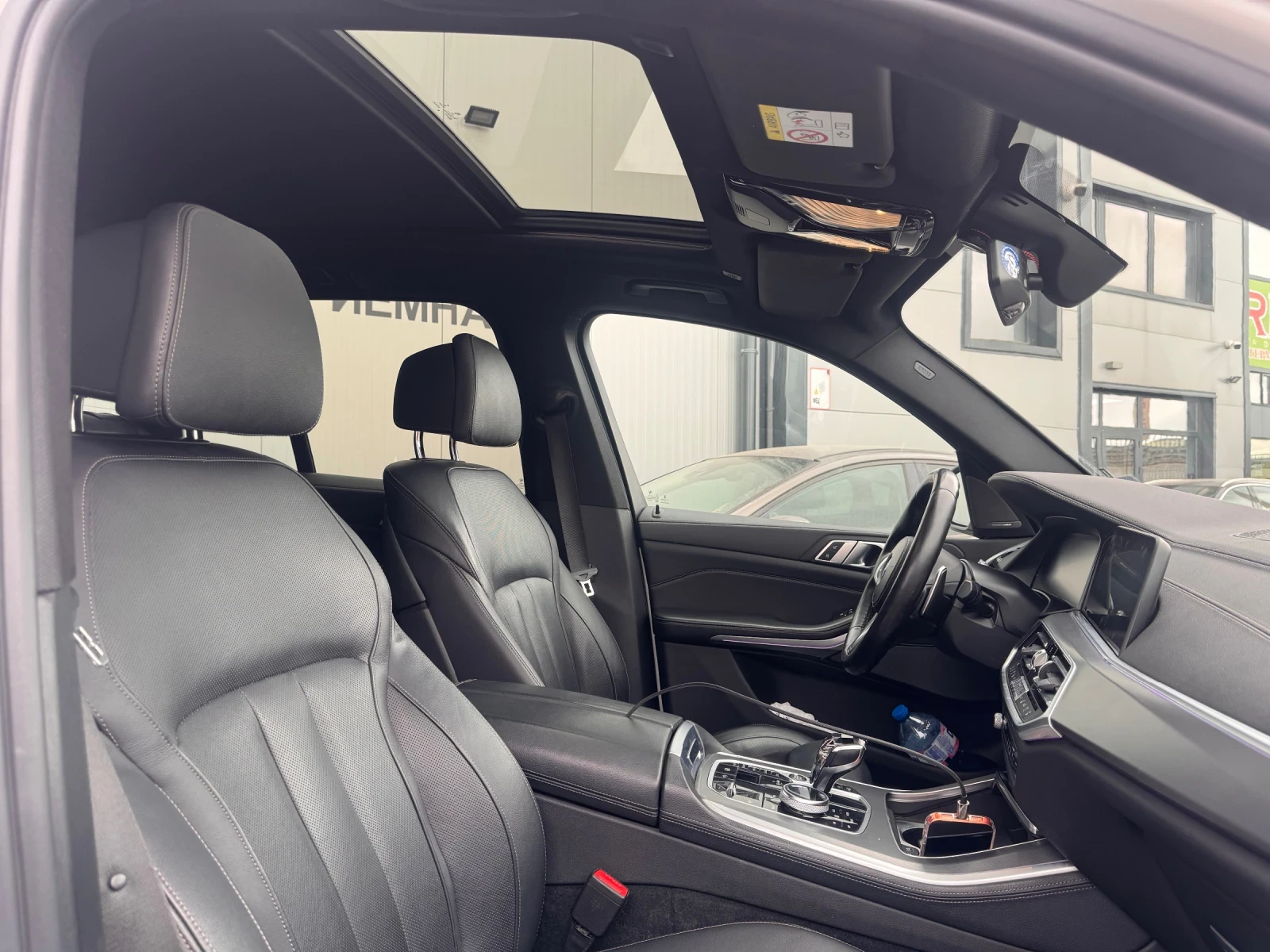 BMW X5M Laser 22 Панорама Обдухване, снимка 11 - Автомобили и джипове - 53934644