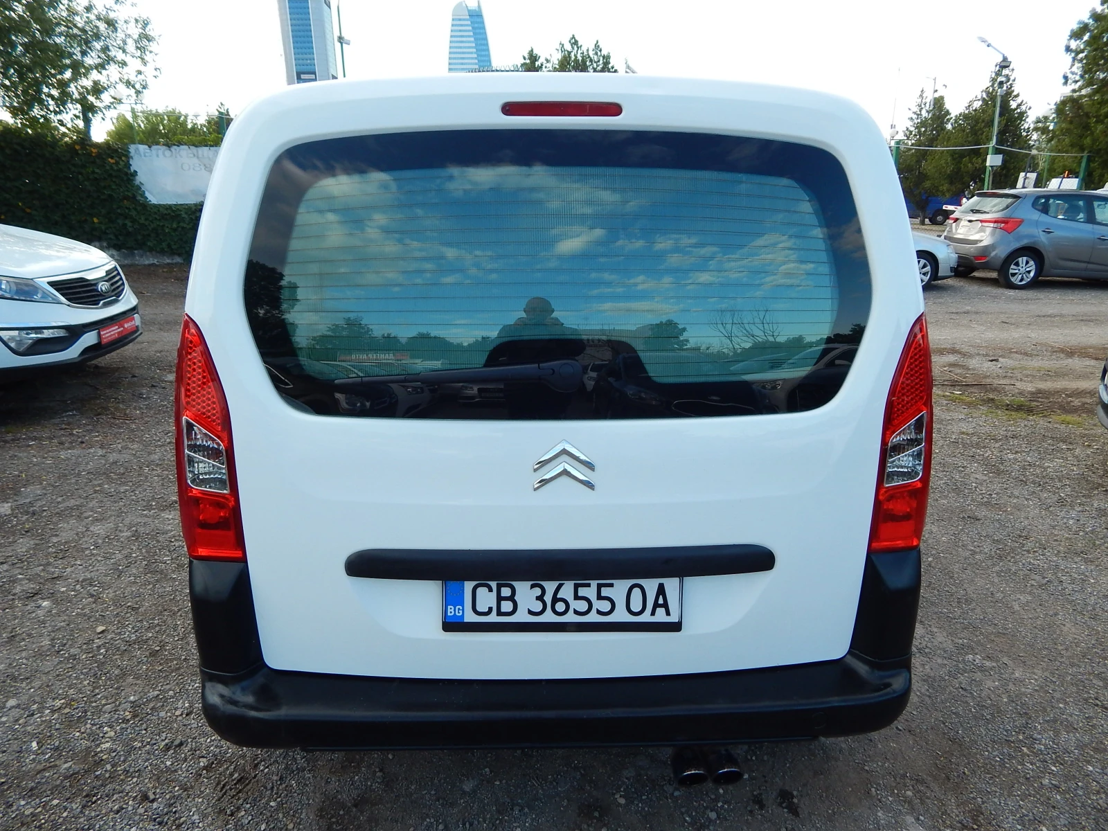 Citroen Berlingo 1.6HDI* , снимка 5 - Автомобили и джипове - 54547581