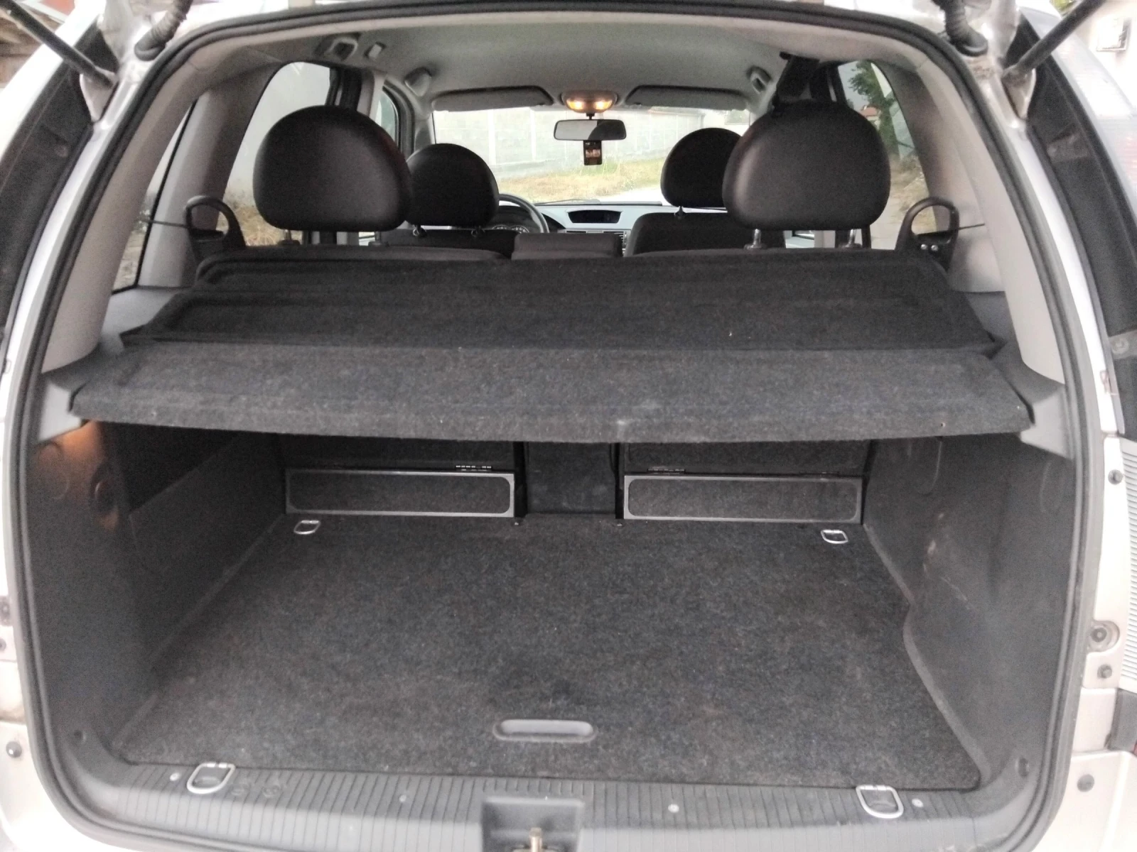 Opel Meriva 1.4i.80k + КЛИМА + ГАЗОВ ИНЖЕКЦИОН 2006г , снимка 13 - Автомобили и джипове - 55161173