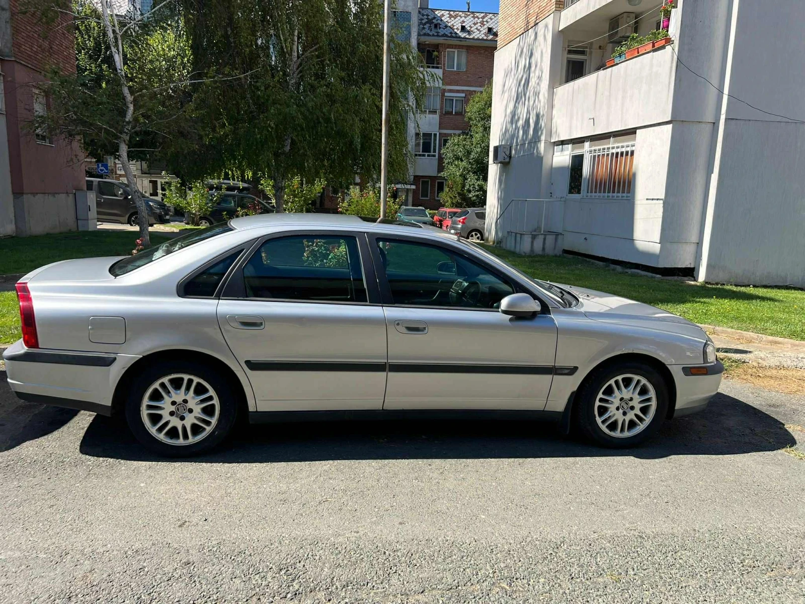 Volvo S80, снимка 3 - Автомобили и джипове - 55359338