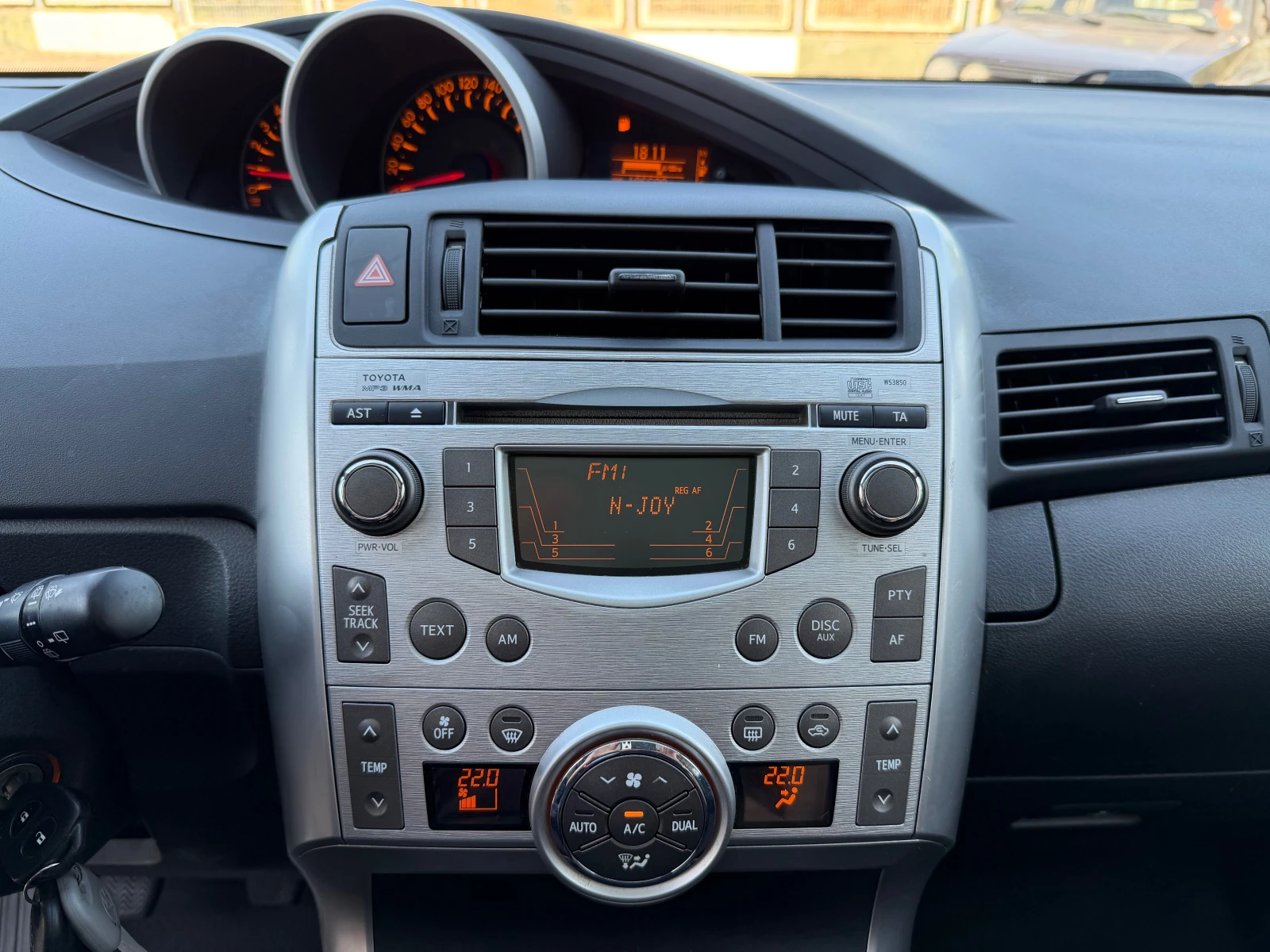 Toyota Verso 1.6i-���* * *  | Mobile.bg � ����������� 11