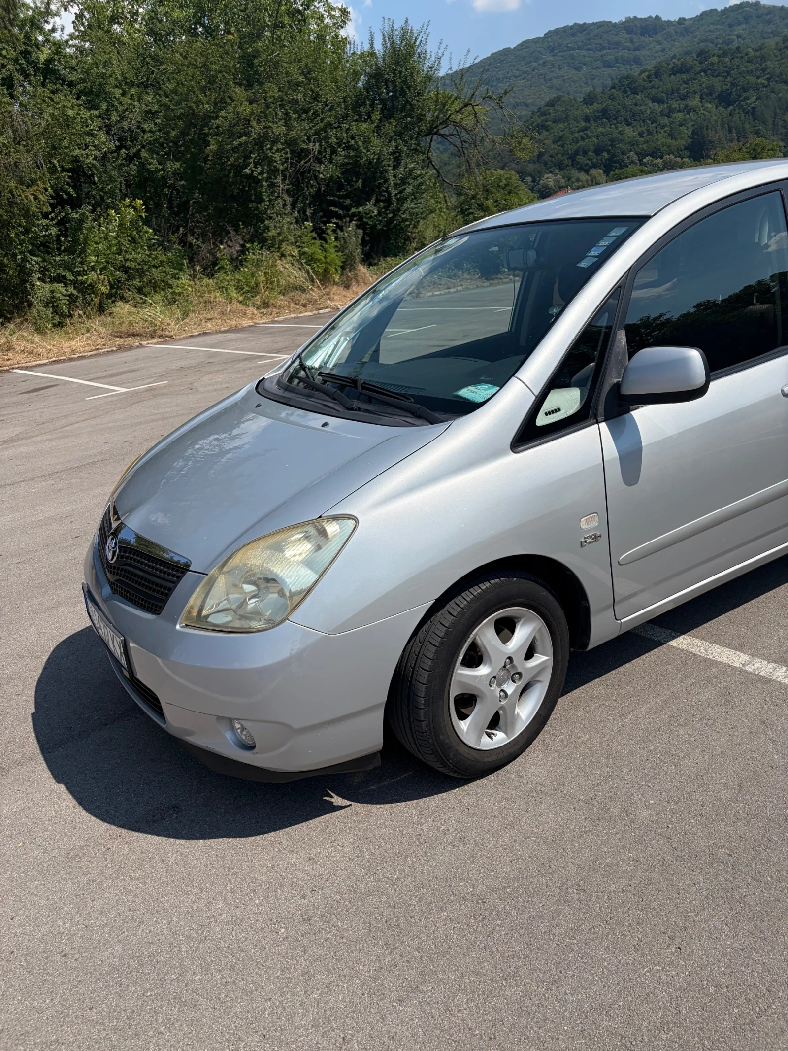Toyota Corolla verso, снимка 11 - Автомобили и джипове - 55576966