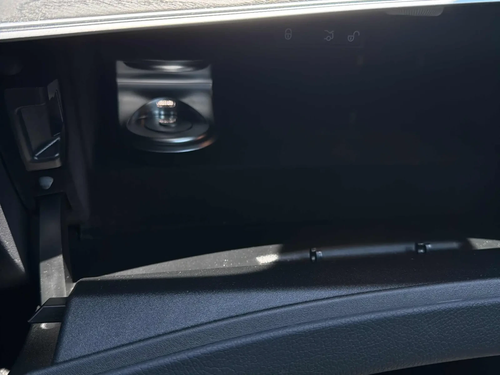 Mercedes-Benz E 350 ПАНО / ПРОГНОЗНА ЦЕНА до БГ, снимка 13 - Автомобили и джипове - 55578716