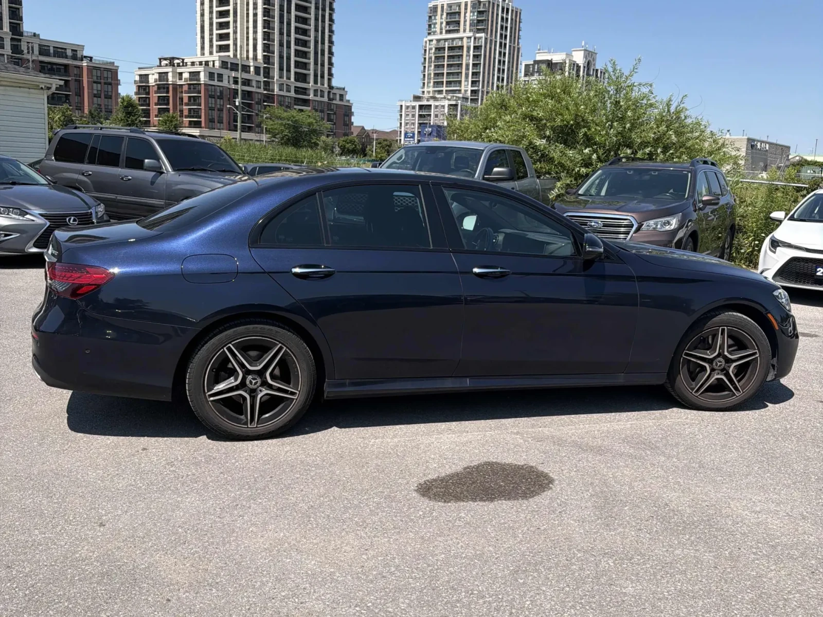 Mercedes-Benz E 350 ПАНО / ПРОГНОЗНА ЦЕНА до БГ, снимка 3 - Автомобили и джипове - 55578716