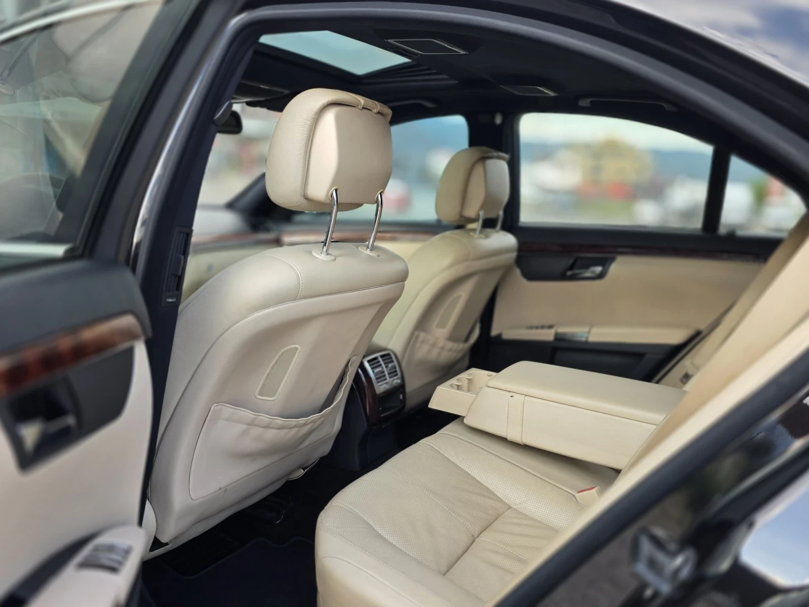 Mercedes-Benz S 350 3.5i 272 k.c. 4 Matic - Всички Ектри !!, снимка 10 - Автомобили и джипове - 55667028