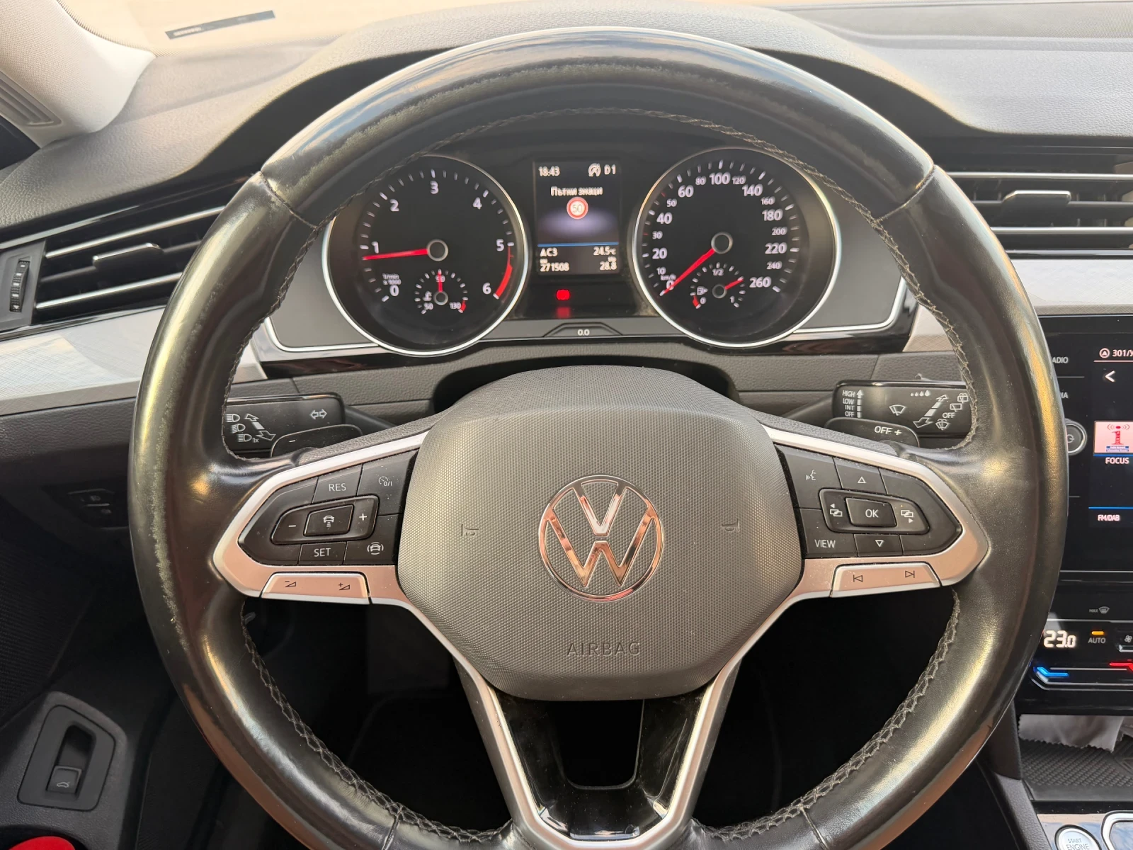 VW Passat 2.0tdi 150ps, снимка 15 - Автомобили и джипове - 56074592