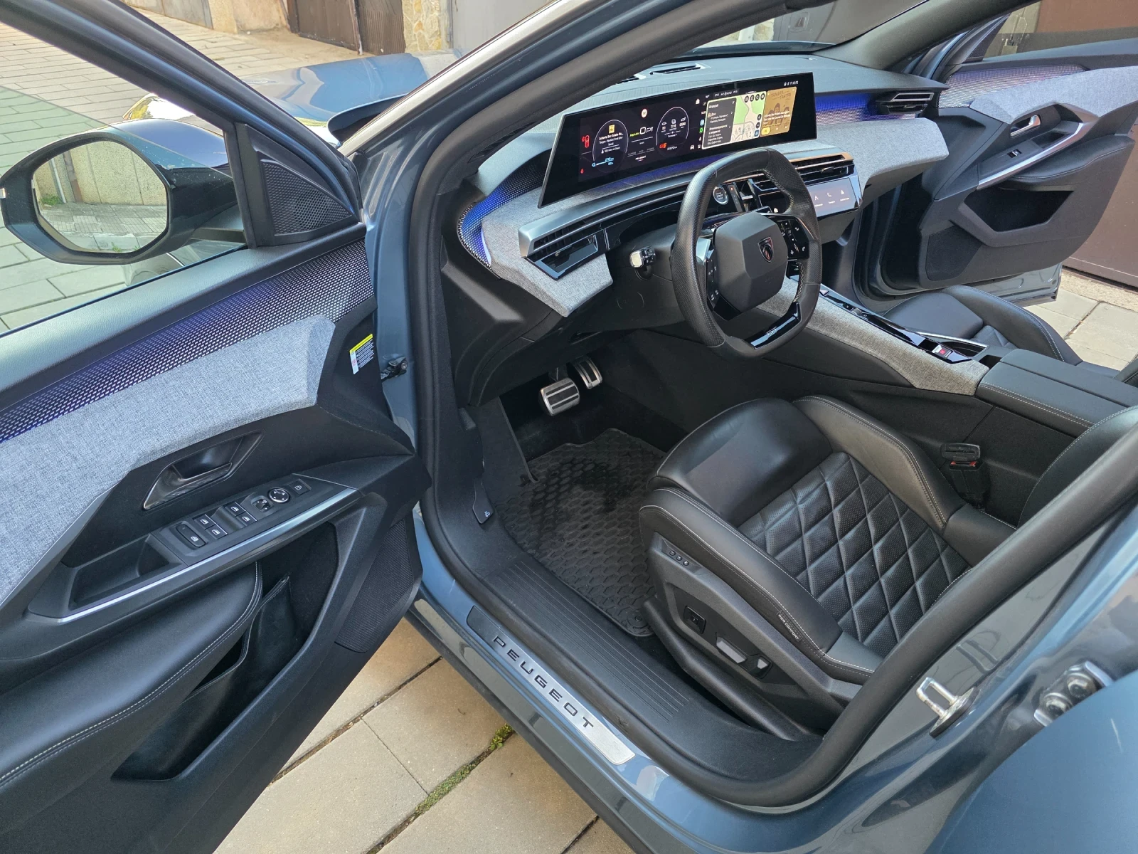 Peugeot 3008 Е3008 GT, снимка 10 - Автомобили и джипове - 56301104