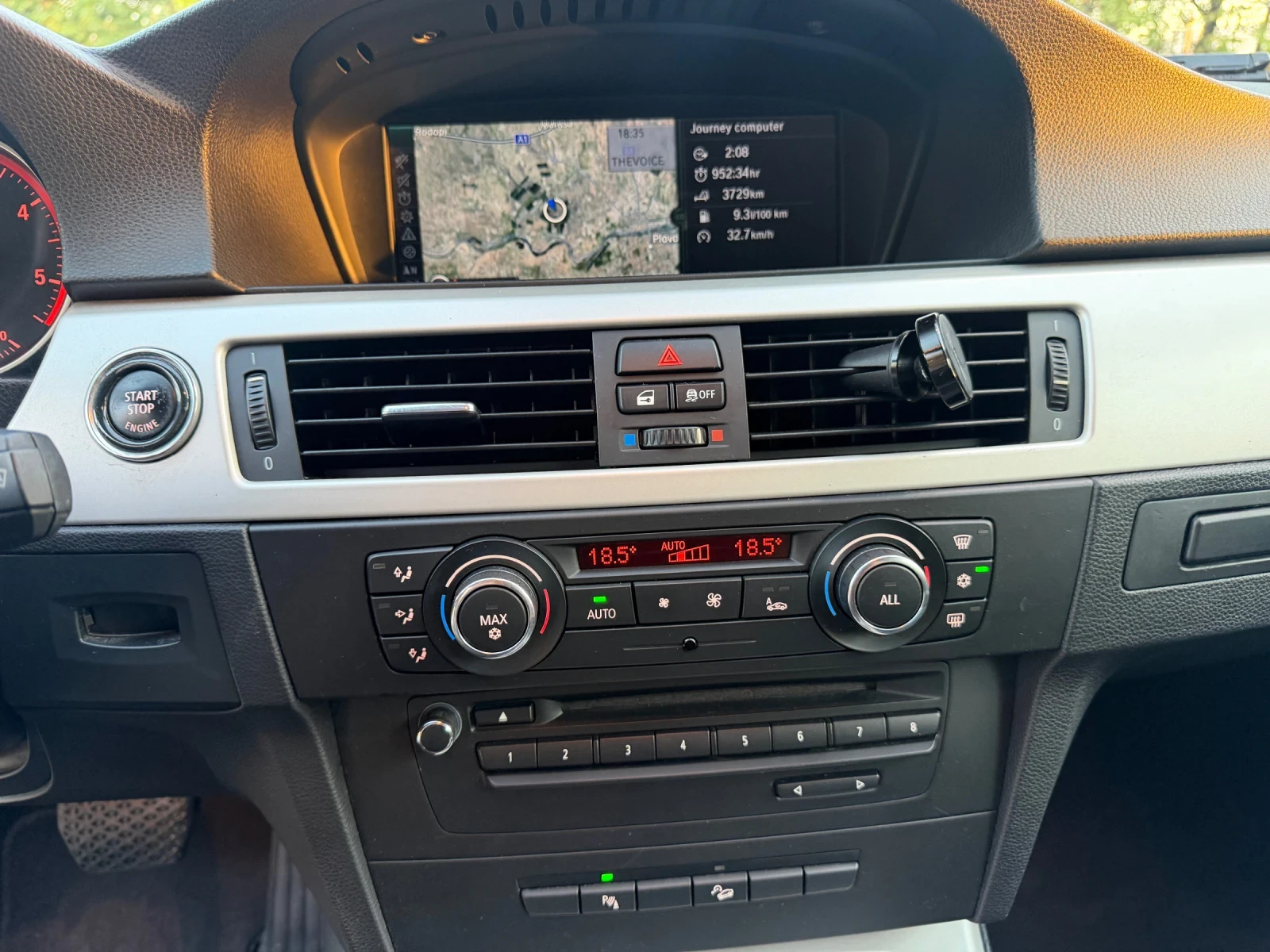 BMW 330  d xDrive, снимка 13 - Автомобили и джипове - 56378258