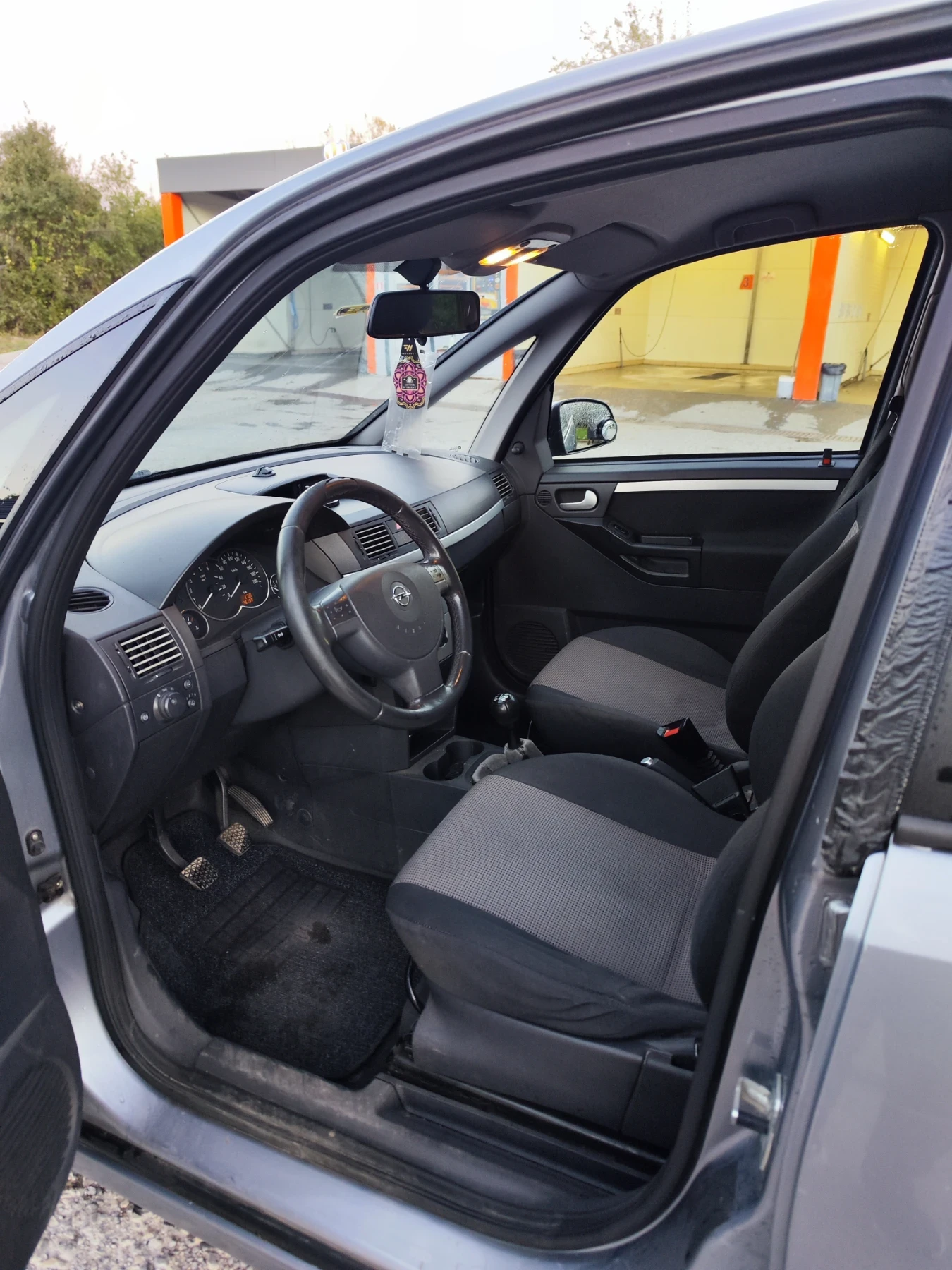 Opel Meriva 1.7 CDTI, снимка 7 - Автомобили и джипове - 56639088