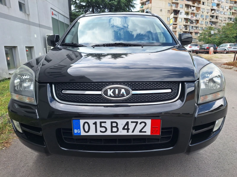 Kia Sportage 2.0i 141kc, снимка 4 - Автомобили и джипове - 47196565