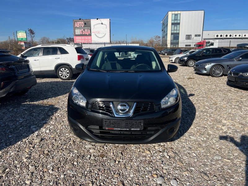 Nissan Qashqai 1.6 (КАТО НОВА), снимка 2 - Автомобили и джипове - 47921943