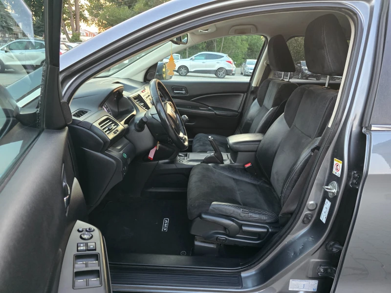 Honda Cr-v 2.2DTEC, 4x4, Кожа, Подгрев, Камера!, снимка 10 - Автомобили и джипове - 51093610