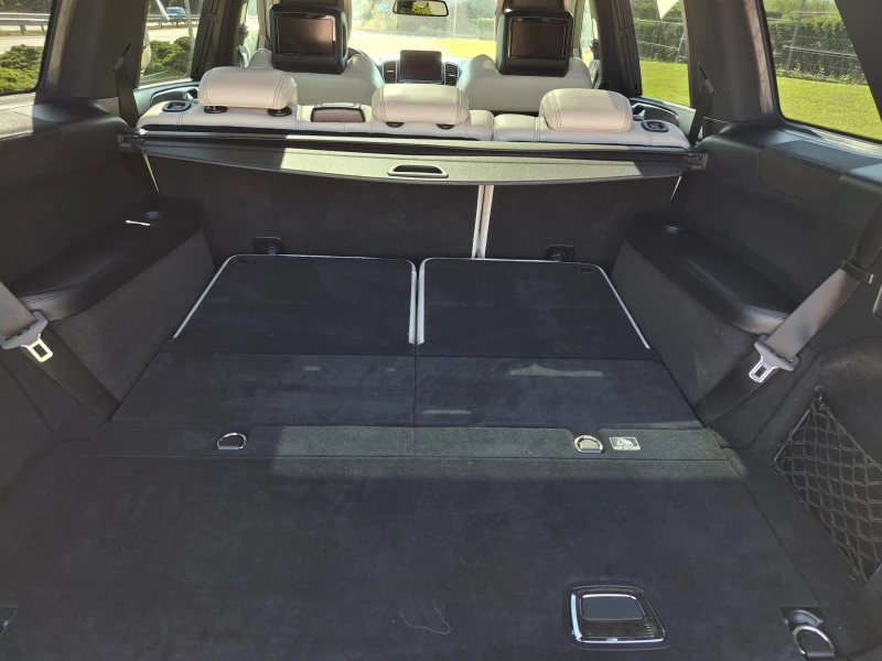 Mercedes-Benz GLS 63 AMG 4MATIC, снимка 9 - Автомобили и джипове - 51559119