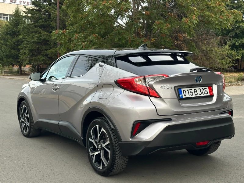 Toyota C-HR * В ГАРАНЦИЯ / ОБСУЖЕН* 1.8 HYBRID STYLE e-CVT, снимка 6 - Автомобили и джипове - 51934869