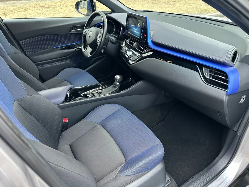 Toyota C-HR * В ГАРАНЦИЯ / ОБСУЖЕН* 1.8 HYBRID STYLE e-CVT, снимка 10 - Автомобили и джипове - 51934869