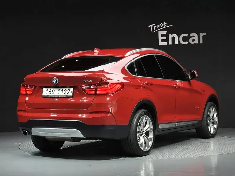 BMW X4 2.0d xDrive - САМО 30% АВАНС, снимка 2 - Автомобили и джипове - 56069870