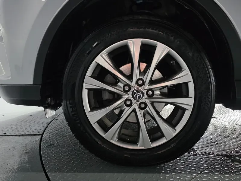 Toyota Rav4 2.5 2Wd 4Th Generation, снимка 13 - Автомобили и джипове - 56130918