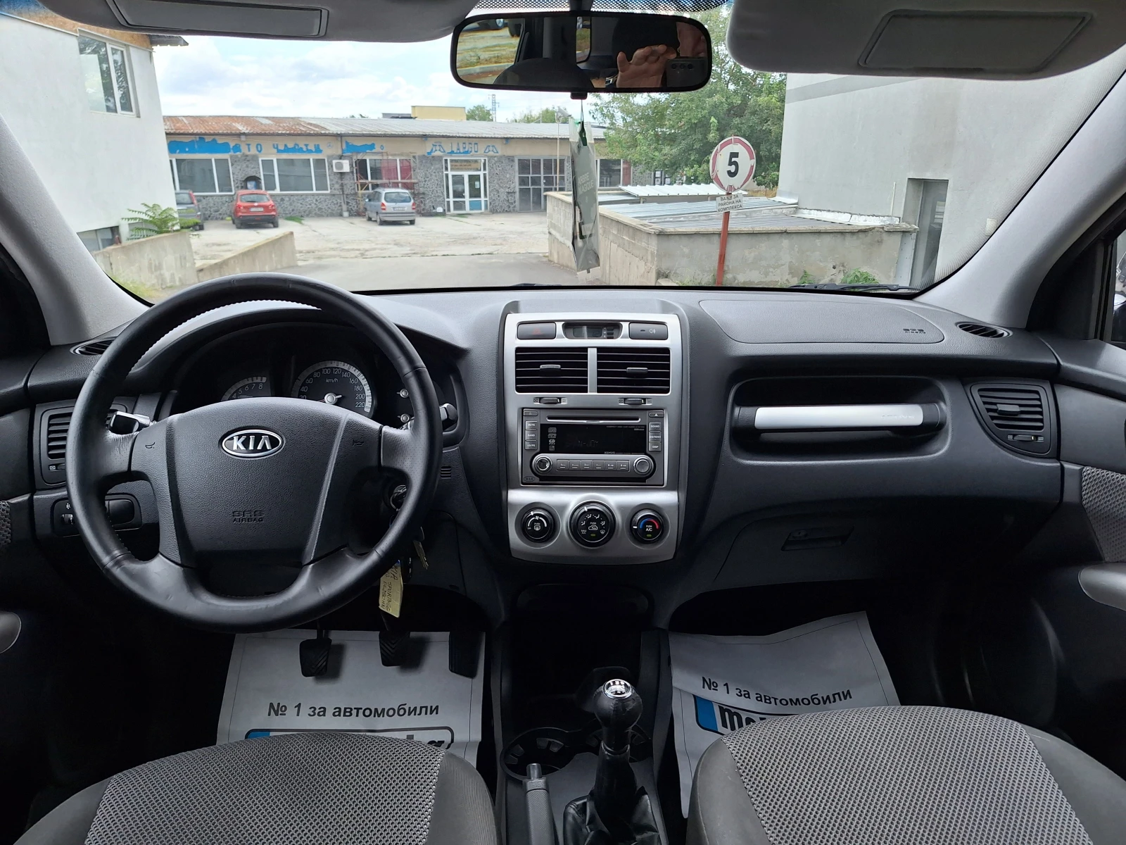 Kia Sportage 2.0i 141kc - изображение 10