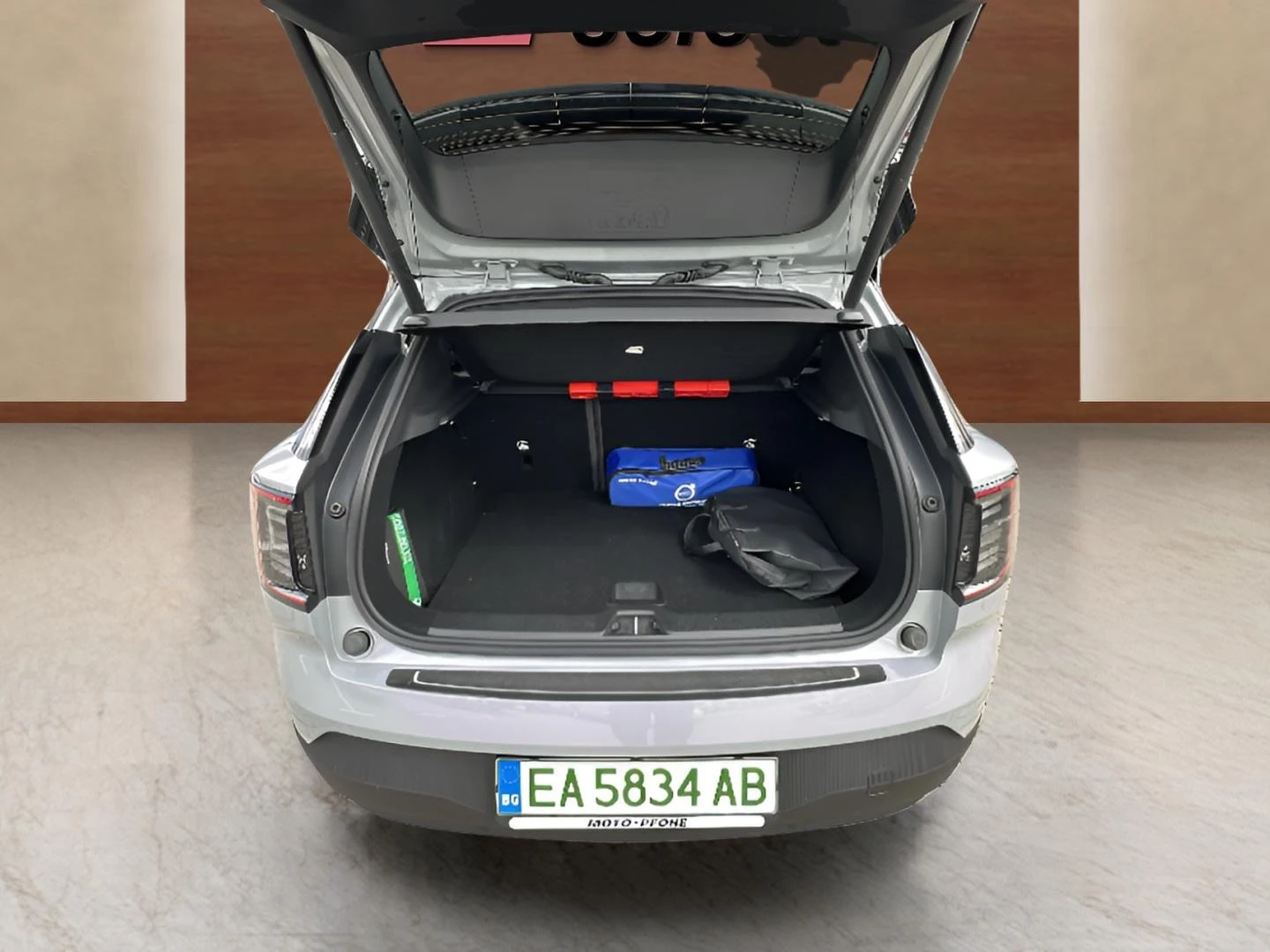 Volvo EX30 Twin Engine - изображение 9