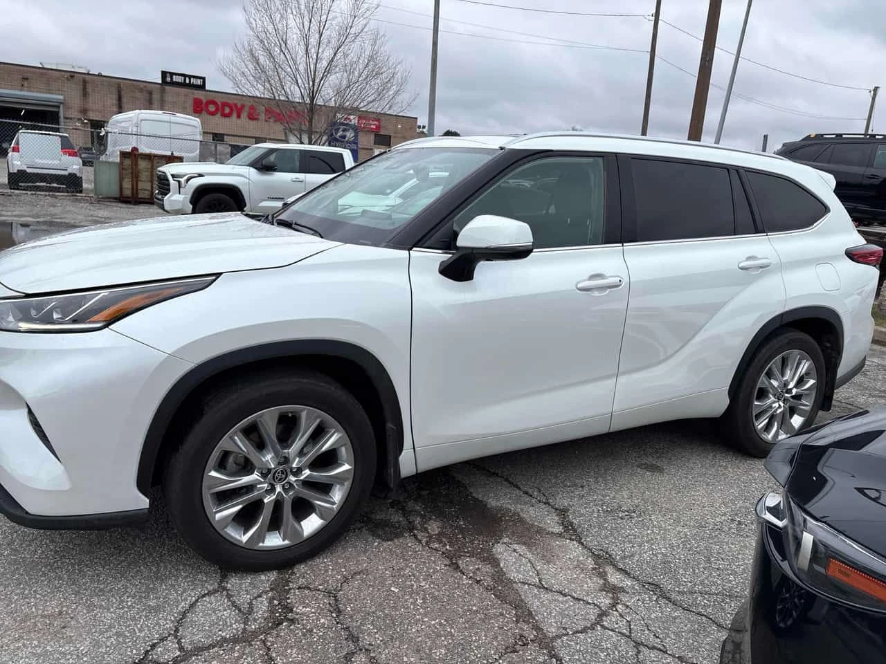 Toyota Highlander * AWD * КАМЕРА * ПОДГРЕВИ * ОБДУХВАНЕ * ПАМЕТ, снимка 2 - Автомобили и джипове - 54084687