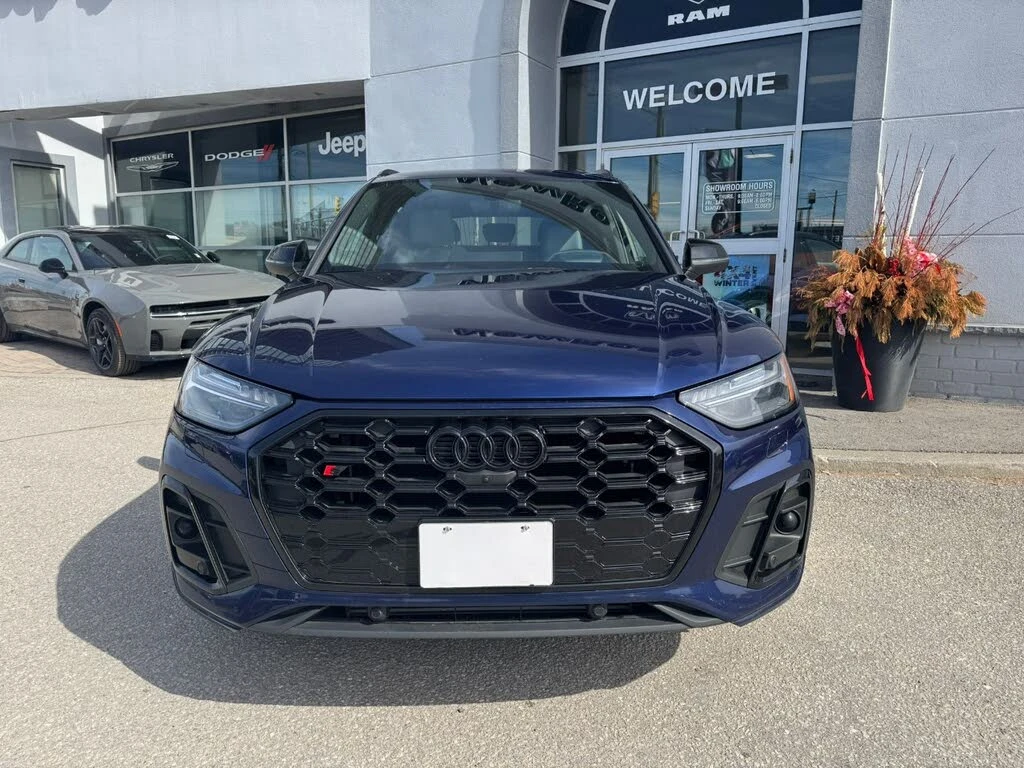 Audi SQ5 3.0 TFSI quattro Technik , снимка 2 - Автомобили и джипове - 54209496