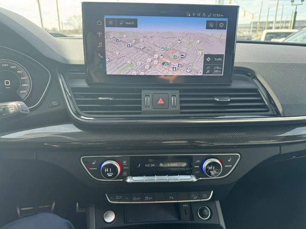 Audi SQ5 3.0 TFSI quattro Technik , снимка 11 - Автомобили и джипове - 54209496