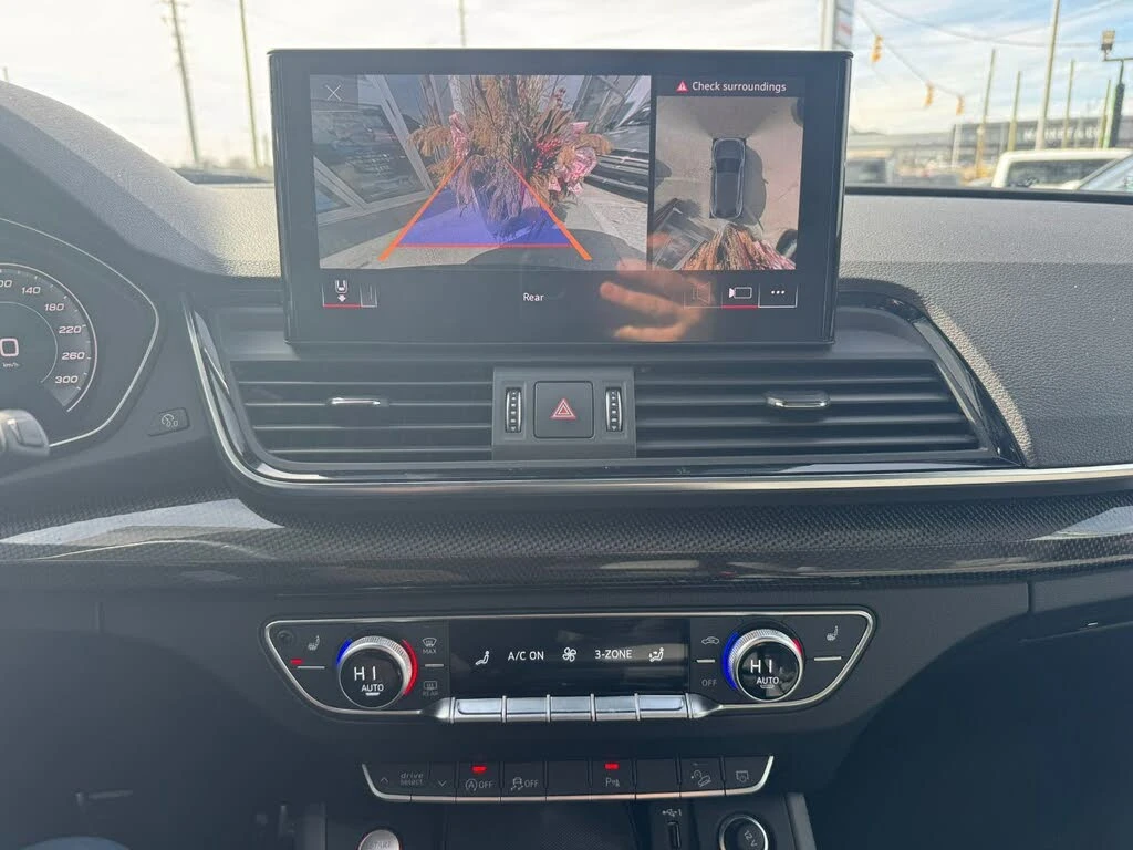 Audi SQ5 3.0 TFSI quattro Technik , снимка 12 - Автомобили и джипове - 54209496